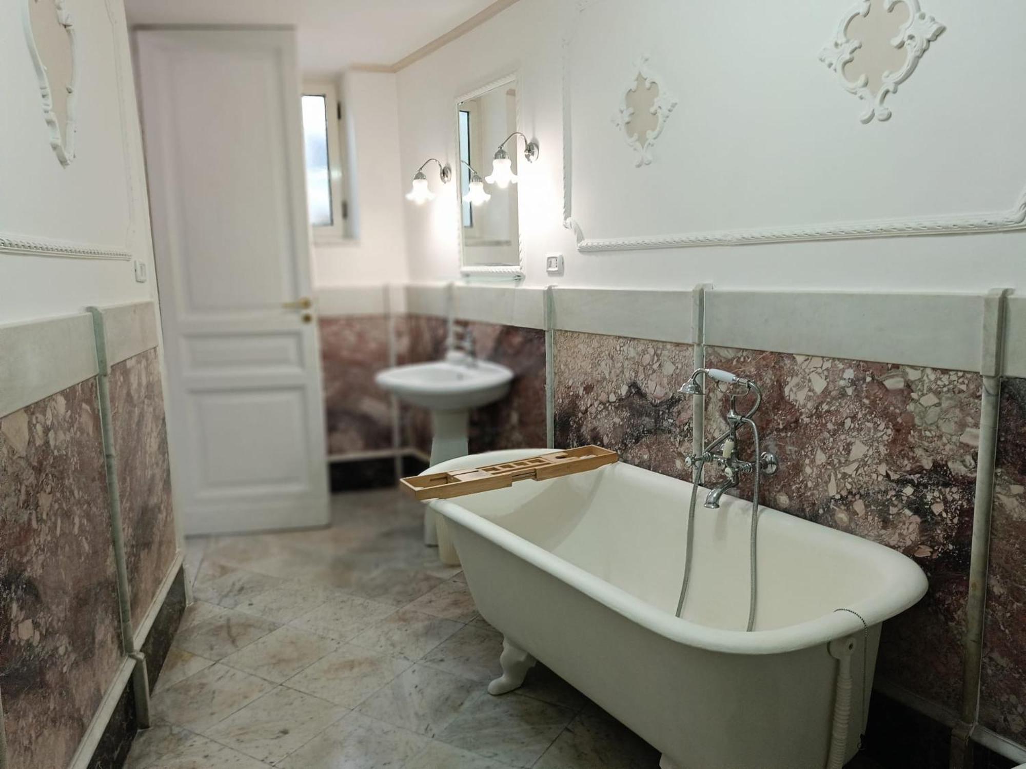 B&B Liberty House Napoli Exterior foto